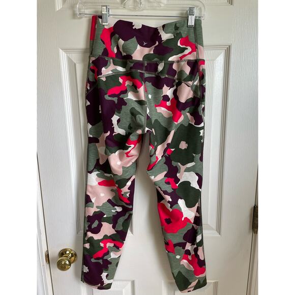 OLD NAVY Active Go Dry Leggings Colorful Camo Print Women's Size MED Activewear - Picture 2 of 8